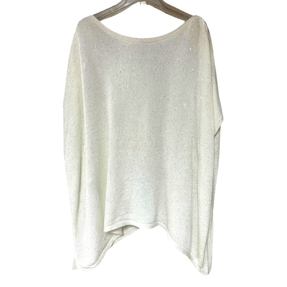 NWT White House Black Market White Cotton Sequin Button Shoulder Poncho Sz XL - Picture 2 of 7